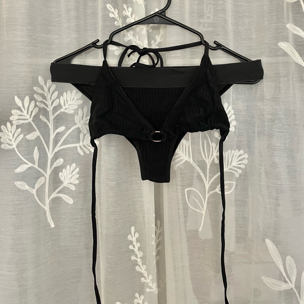 Frankie’s Black Bikini🦓